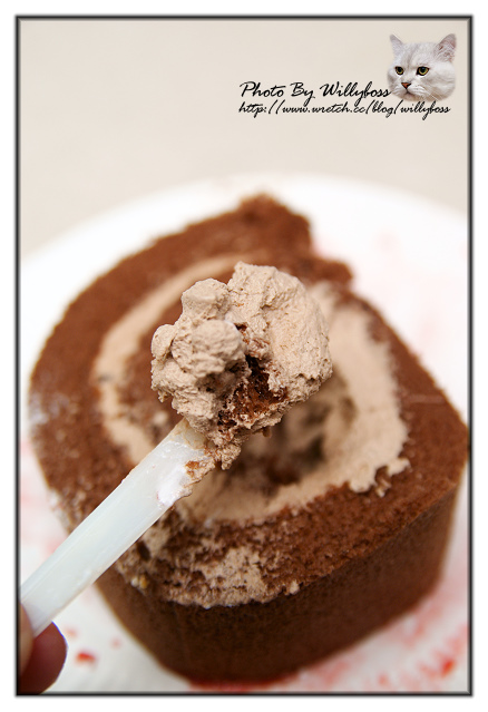 試吃－自由之丘膠原草莓蛋糕&amp;巧克力雪捲(結束營業) @威利博斯的白金殿堂